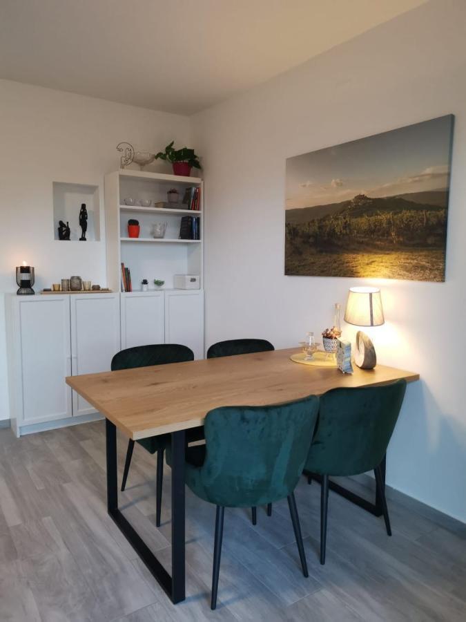 פולה Apartments Bonvenon2Center מראה חיצוני תמונה